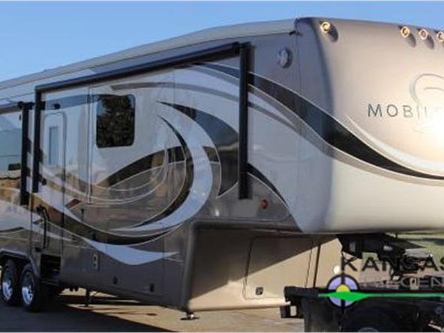 2015 DRV Mobile Suites Photo