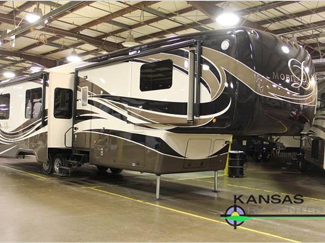 2015 DRV Mobile Suites Photo