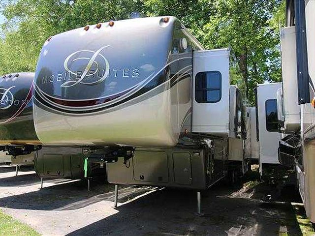 2016 DRV Mobile Suites Photo