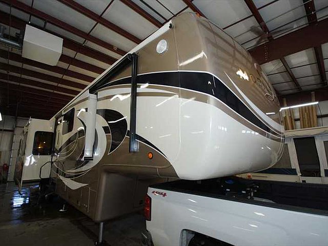 2015 DRV Mobile Suites Photo