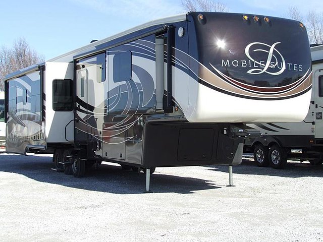 2015 DRV Mobile Suites Photo