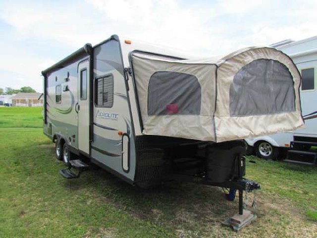 16 Dutchmen Aerolite