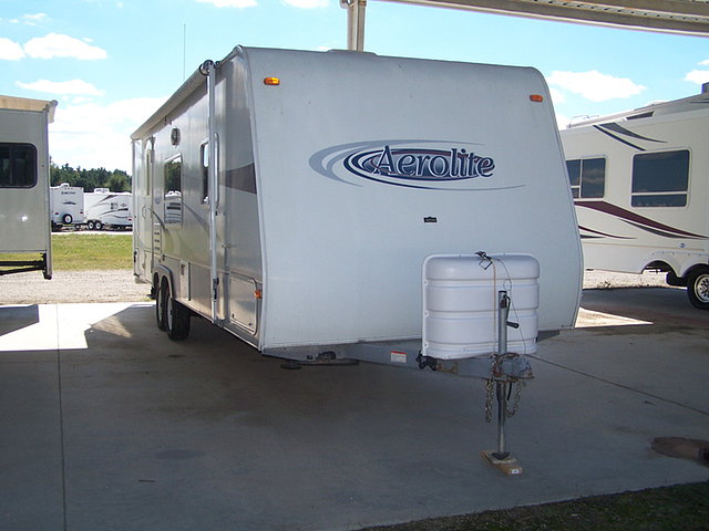 2004 Dutchmen Aerolite Photo