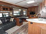 2015 Dutchmen Denali Photo #23