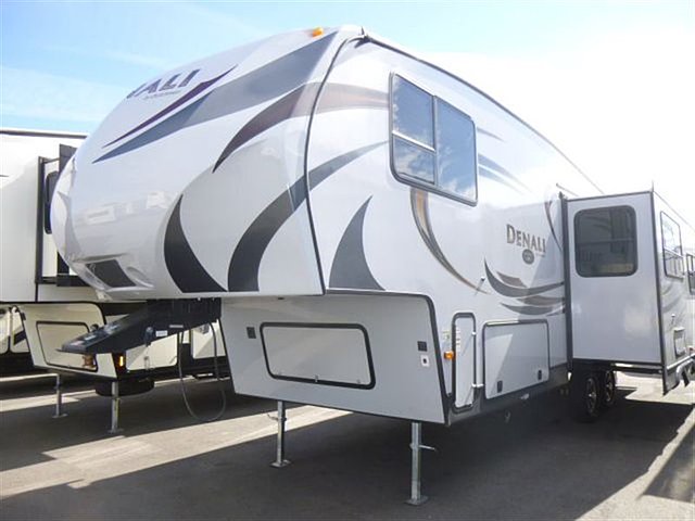 2015 Dutchmen Denali Photo