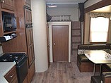 2015 Dutchmen Denali Photo #28