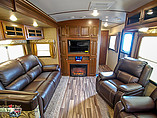 2015 Dutchmen Denali Photo #23