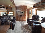 2015 Dutchmen Denali Photo #23