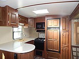2015 Dutchmen Denali Photo #24