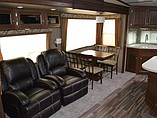 2015 Dutchmen Denali Photo #19