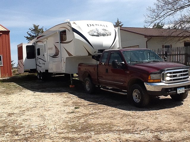 2011 Dutchmen Denali Photo