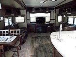2015 Dutchmen Denali Photo #3