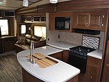 2015 Dutchmen Denali Photo #26