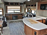 2016 Dutchmen Denali Photo #5