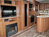 2016 Dutchmen Denali Photo #6