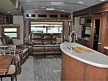 2016 Dutchmen Denali Photo #8