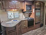 2016 Dutchmen Denali Photo #7