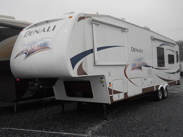 09 Dutchmen Denali