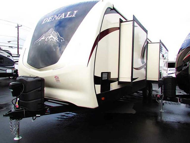 2015 Dutchmen Denali Photo
