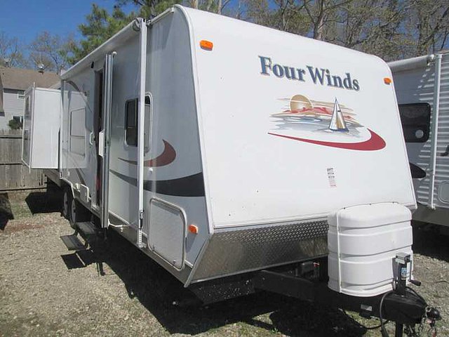 2008 Dutchmen Four Winds Photo