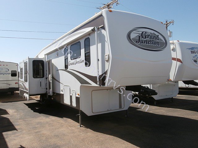 2008 Dutchmen Grand Junction Photo