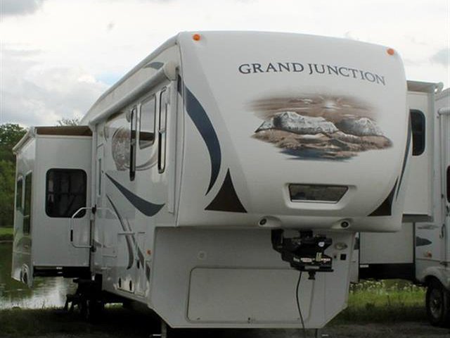 2011 Dutchmen Grand Junction Photo