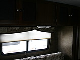 2011 Dutchmen Kodiak Photo #10