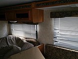 2009 Dutchmen Kodiak Photo #7