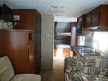 2011 Dutchmen Kodiak Photo #7