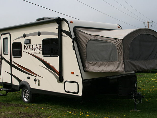 2016 Dutchmen Kodiak Photo