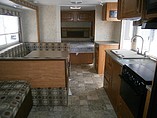 2010 Dutchmen Kodiak Photo #5
