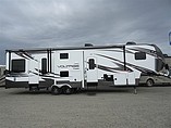 15 Dutchmen Voltage V-Series
