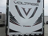 2015 Dutchmen Voltage V-Series Photo #2