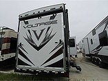 2016 Dutchmen Voltage V-Series Photo #2