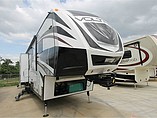 16 Dutchmen Voltage V-Series
