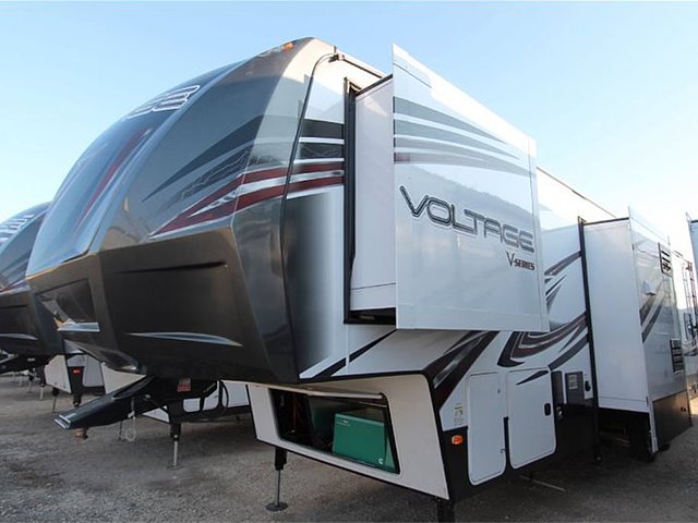 2015 Dutchmen Voltage V-Series Photo