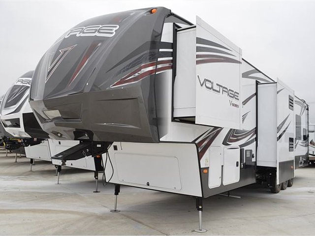 2015 Dutchmen Voltage V-Series Photo