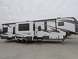 15 Dutchmen Voltage V-Series