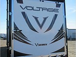 2015 Dutchmen Voltage V-Series Photo #9
