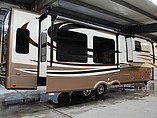 2014 Dynamax Trilogy Touring Photo #6