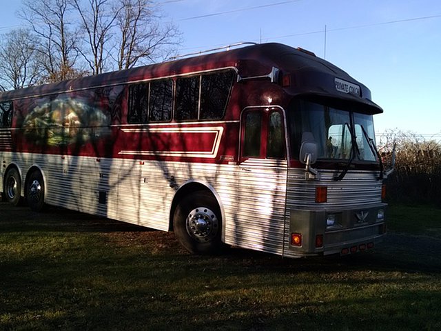 87 Eagle Bus Silver