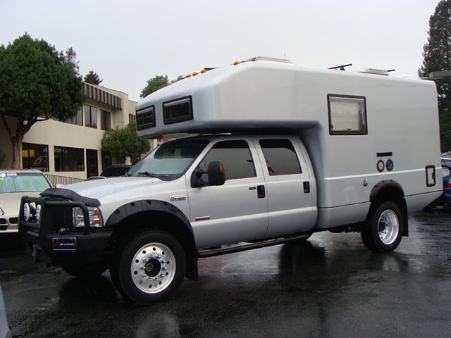 07 EarthRoamer XV
