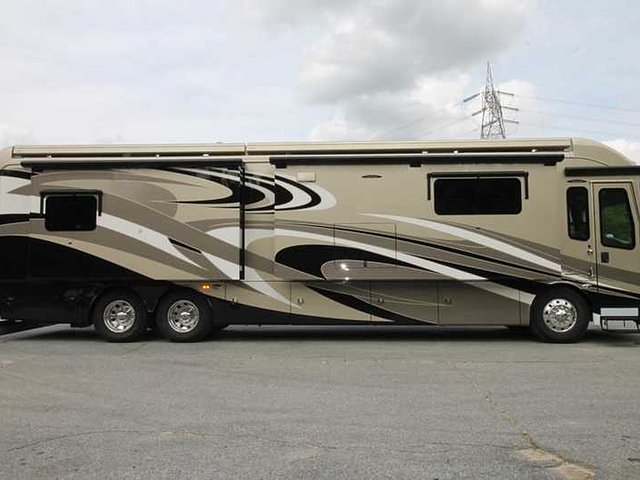 2015 Entegra Coach Anthem Photo