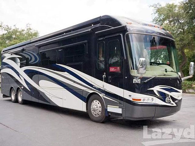 2015 Entegra Coach Anthem Photo