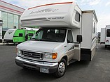2005 Fleetwood Photo #2