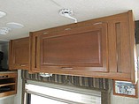 2005 Fleetwood Photo #12