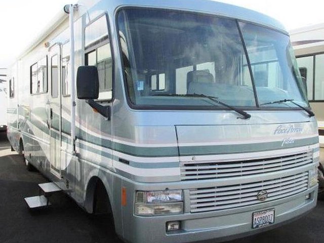1998 Fleetwood Photo