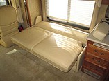 2005 Fleetwood American Tradition Photo #14