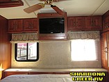 2004 Fleetwood American Tradition Photo #29