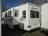 2000 Fleetwood Avion Photo #3